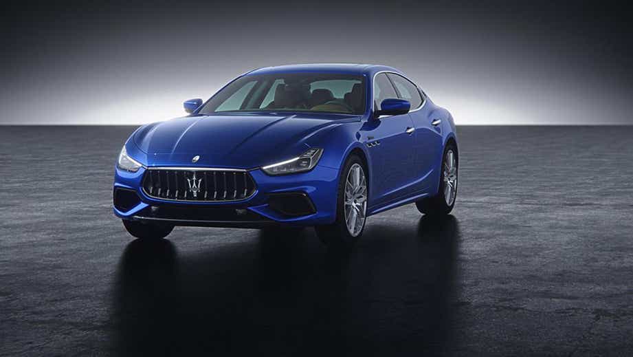 front three-quarter view of a Blue Emozione Maserati Ghibli