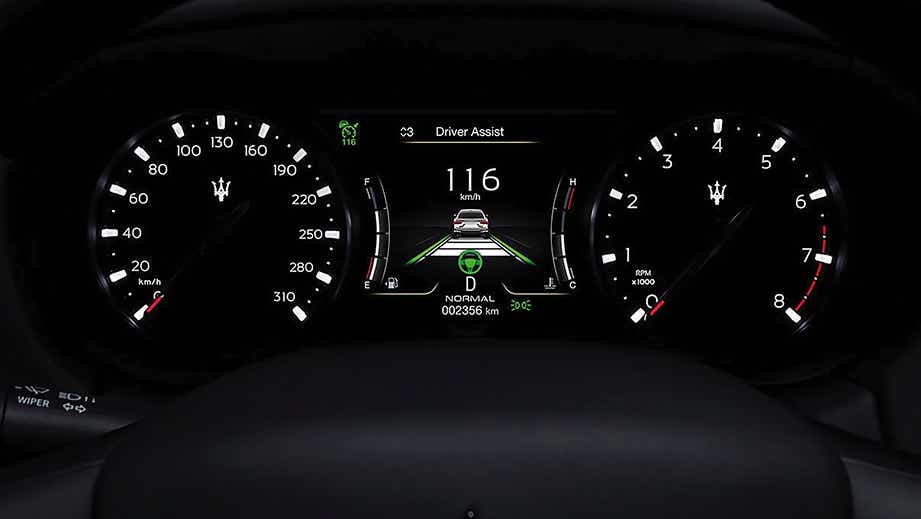 Instrument cluster of a Maserati Ghibli with digital driver display