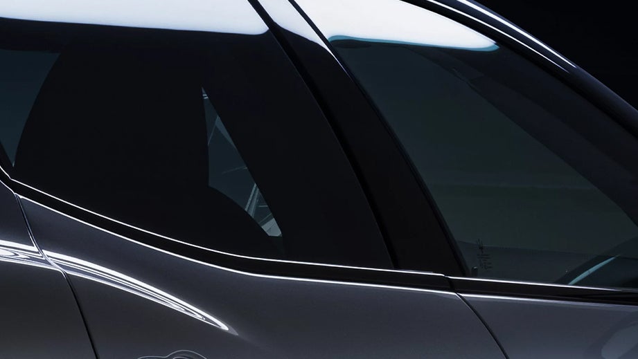 side window and door detail of a Maserati Ghibli