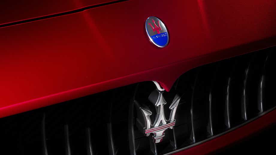 front grille close-up of a Maserati GranTurismo