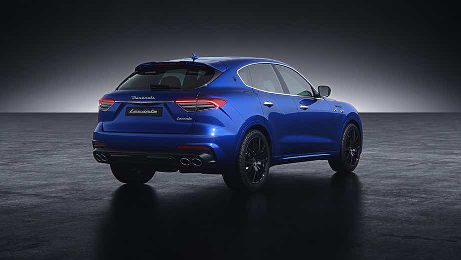rear three-quarter of a BLU Nobile Maserati Levante