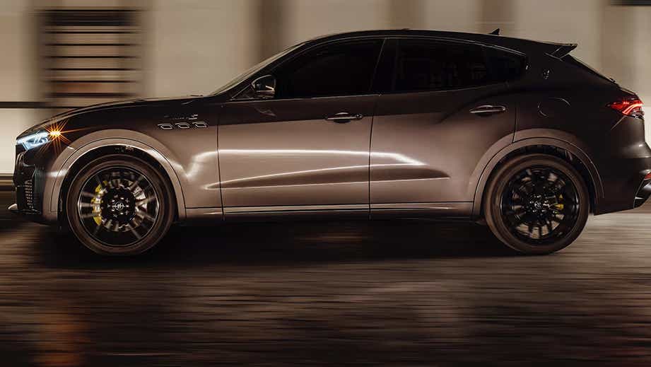 side view of a Maserati Levante