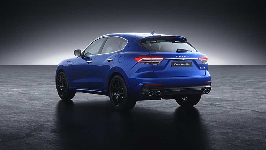 Rear three-quarter view of a BLU Nobile Maserati Levante