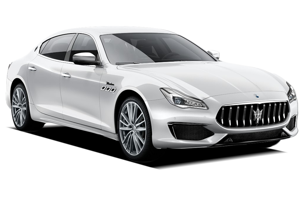 front three-quarter of a Bianco Maserati Quattroporte