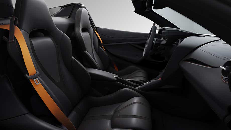 interior front seats of a Mclaren 750s