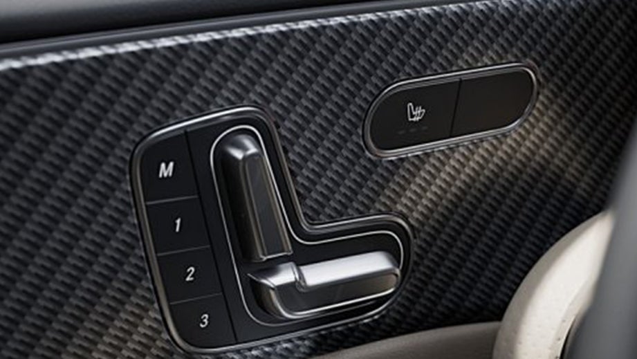 Mercedes-Benz A-Class LimousineInterior image