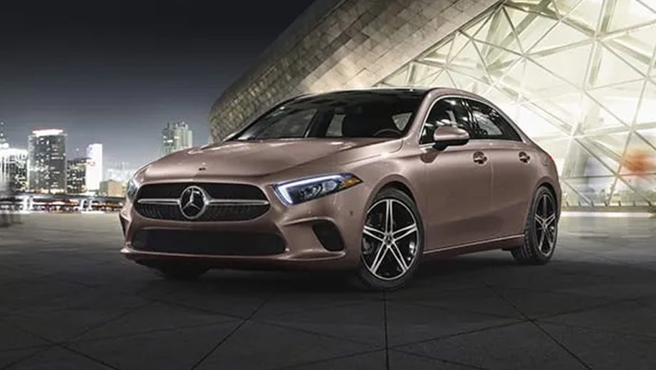 Mercedes-Benz A-Class Limousine Exterior image 10