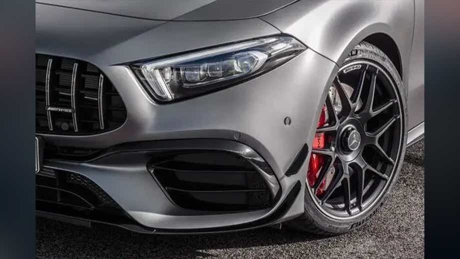 Front wheel and headlight of a Mercedes-Benz Amg A 45 S