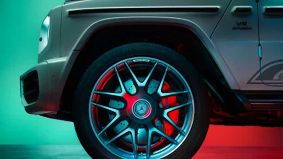 Front wheel close-up of a Mercedes-Benz AMG G 63