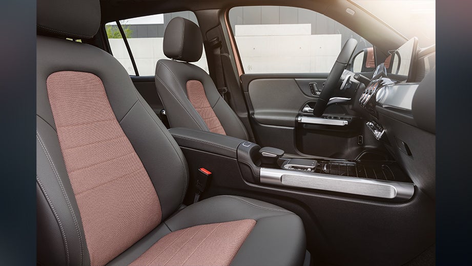 front interior cabin of a Mercedes-Benz EQB 2022-23
