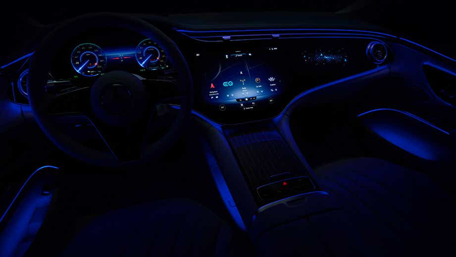 Interior dashboard of a Mercedes-Benz EQS