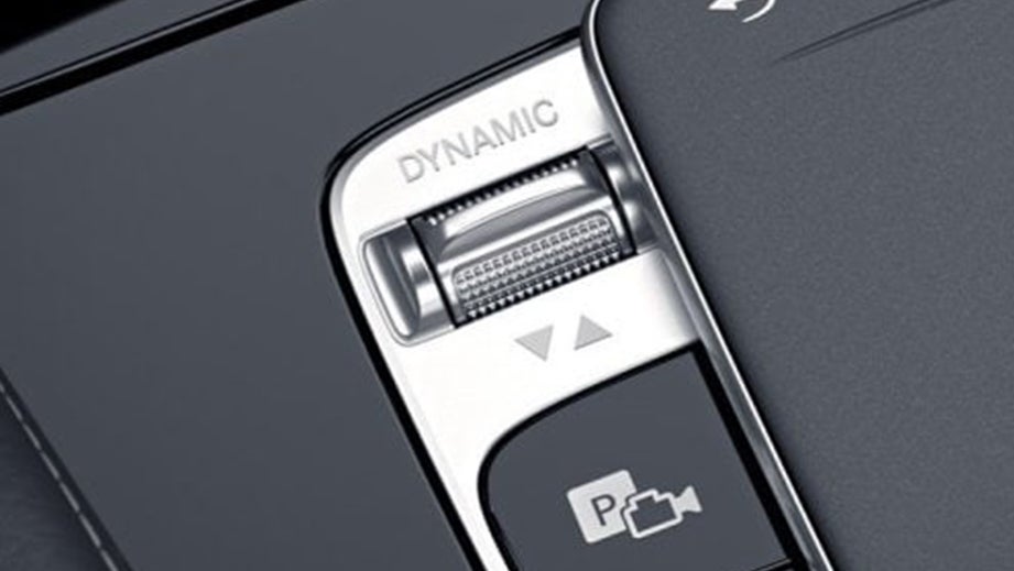 center console dynamic mode selector of a Mercedes-Benz GLE