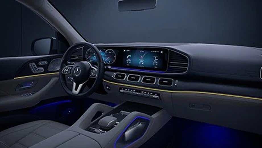 Interior dashboard of a Polar White Mercedes-Benz GLS 2021-23