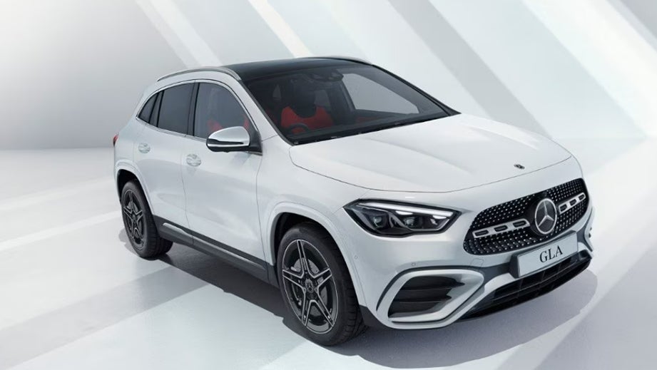 front three-quarter view of a Polar White Mercedes-Benz GLA