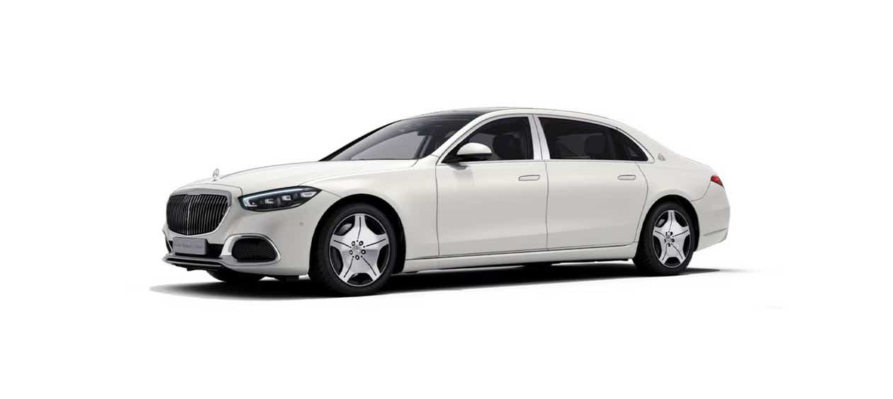 front three-quarter of a Diamond White Mercedes-Benz Maybach S-Class