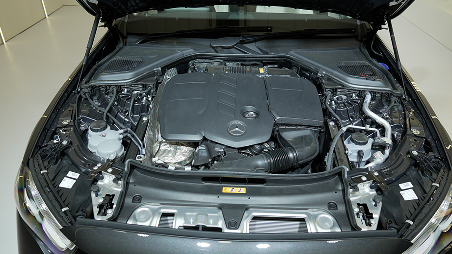 engine bay of a Mercedes-Benz E-Class