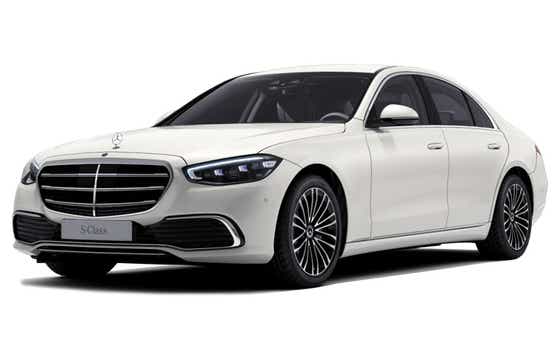 front three-quarter view of a Designo Diamond White Mercedes-Benz S-Class