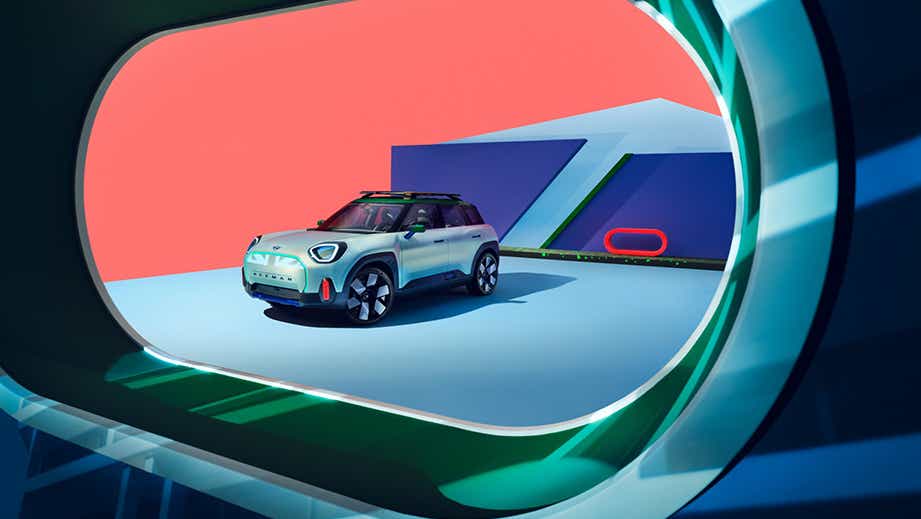 three-quarter front view of a Light Blue Mini Aceman