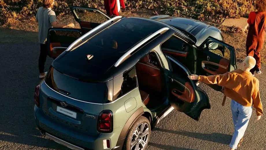 rear three-quarter view of a Mini Cooper Countryman