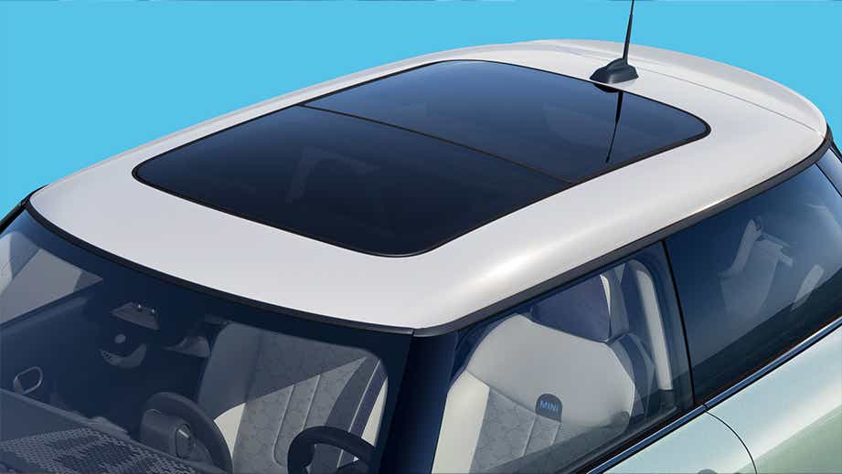 Sunroof and roof section of a Mini Cooper S