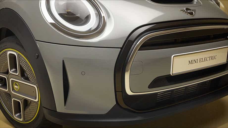 Front-left close-up of a Mini Cooper SE