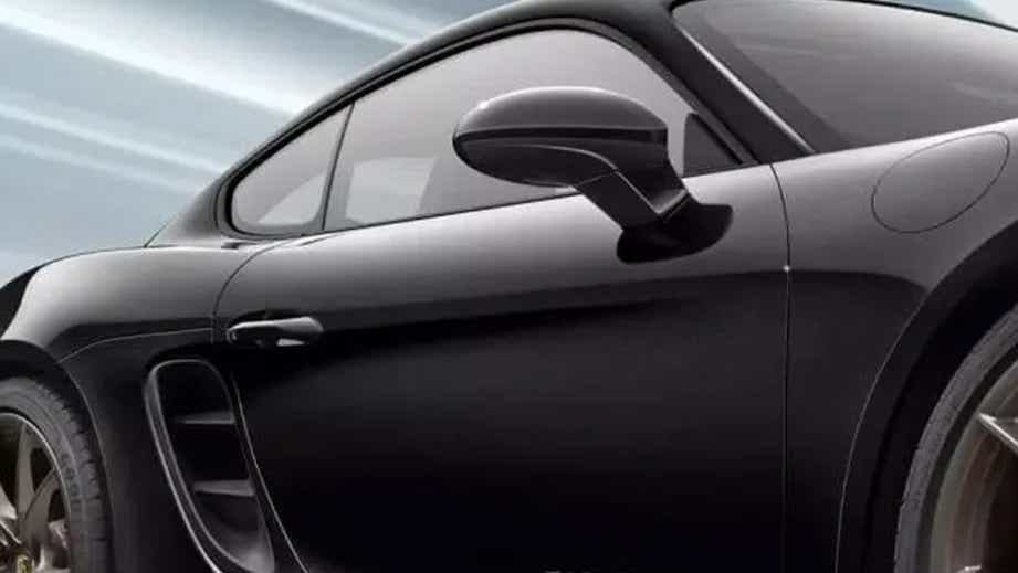 side view of a Porsche 718