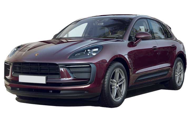 front three-quarter of a Porsche Macan