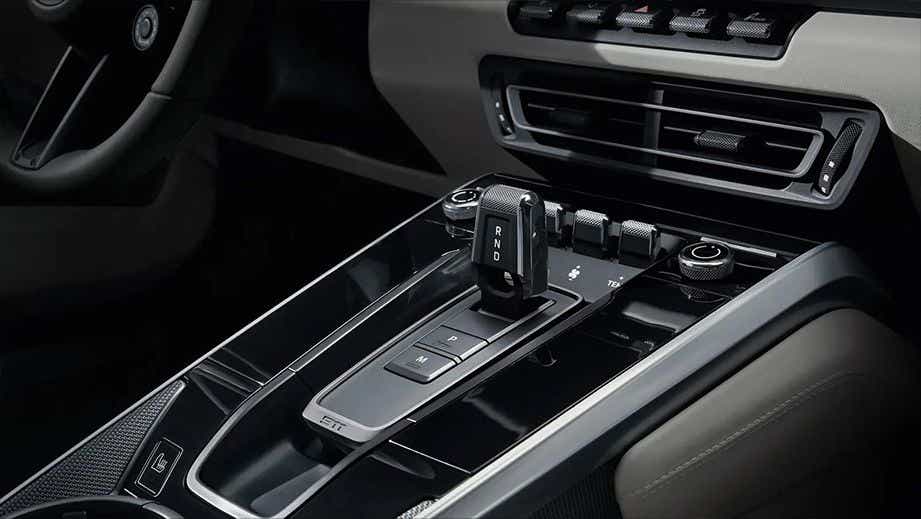 gear selector and center console of a Porsche 911
