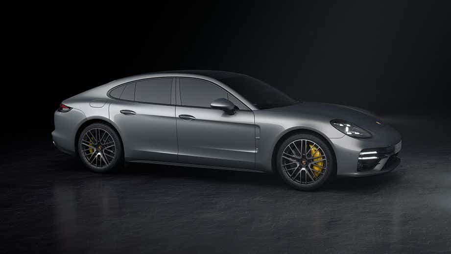 side view of a Porsche Panamera 2021-2023