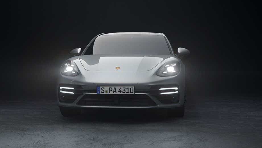 front view of a Porsche Panamera 2021-2023