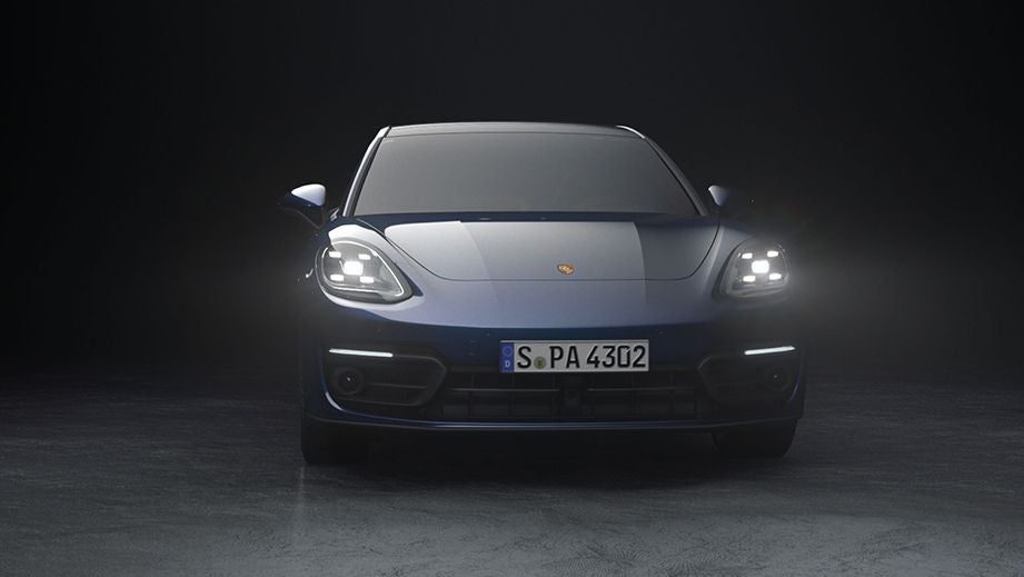 front view of a Porsche Panamera 2021-2023