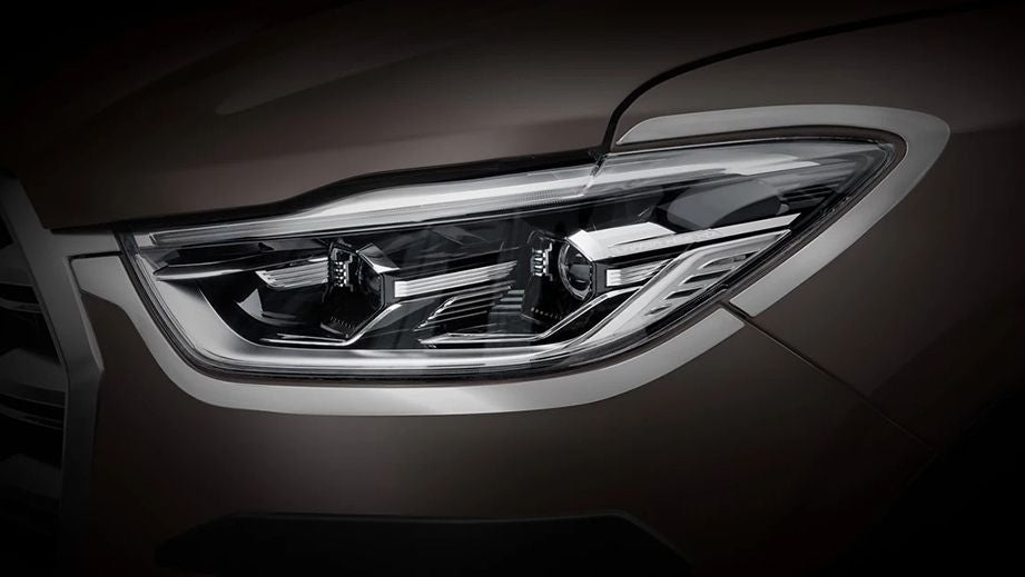 Headlight close-up of a Porsche Panamera 2021-2023