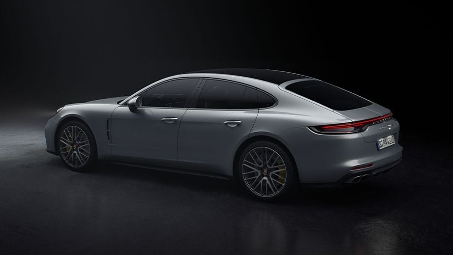rear three-quarter view of a Porsche Panamera 2021-2023