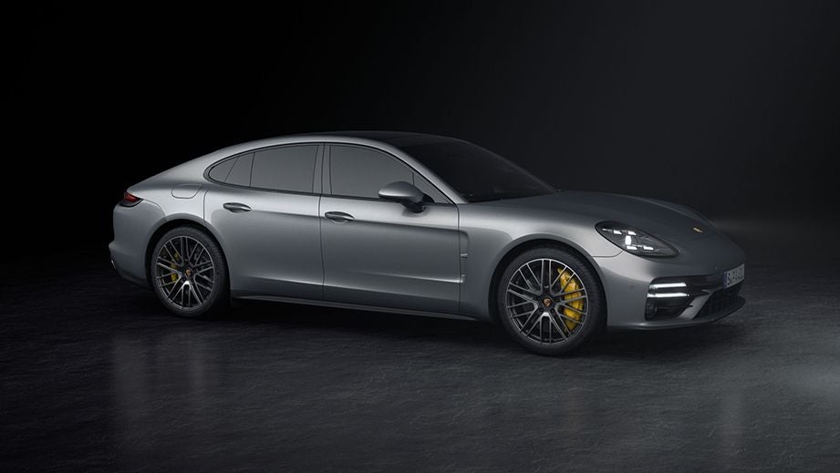 side view of a Porsche Panamera 2021-2023