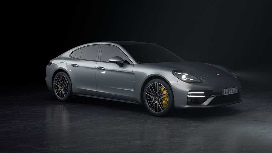 front three-quarter view of a Gt Silver Metallic Porsche Panamera 2021-2023