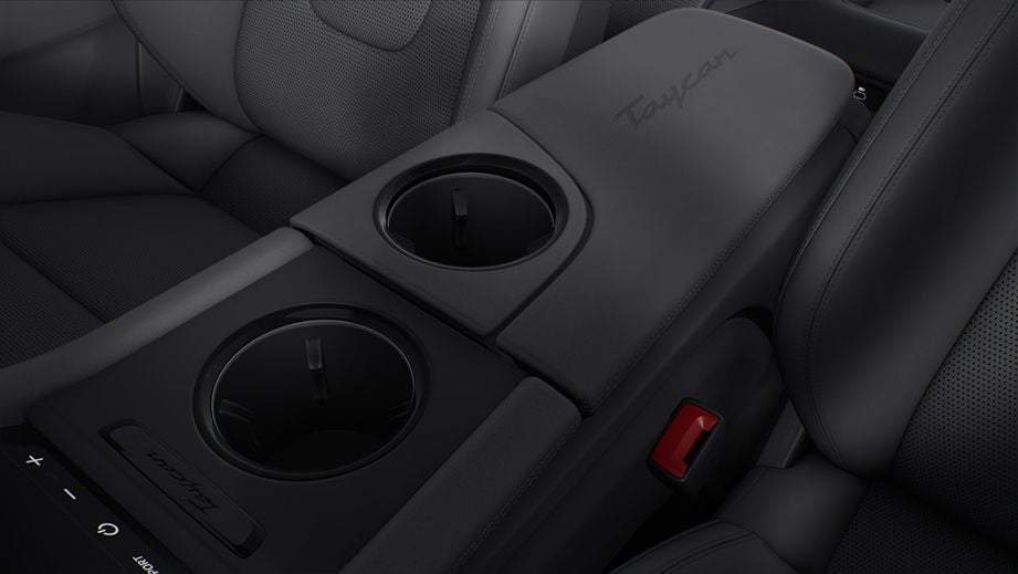 Center console and cupholders of a Porsche Taycan