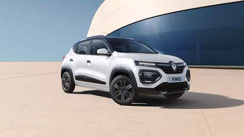front three-quarter view of a Renault KWID