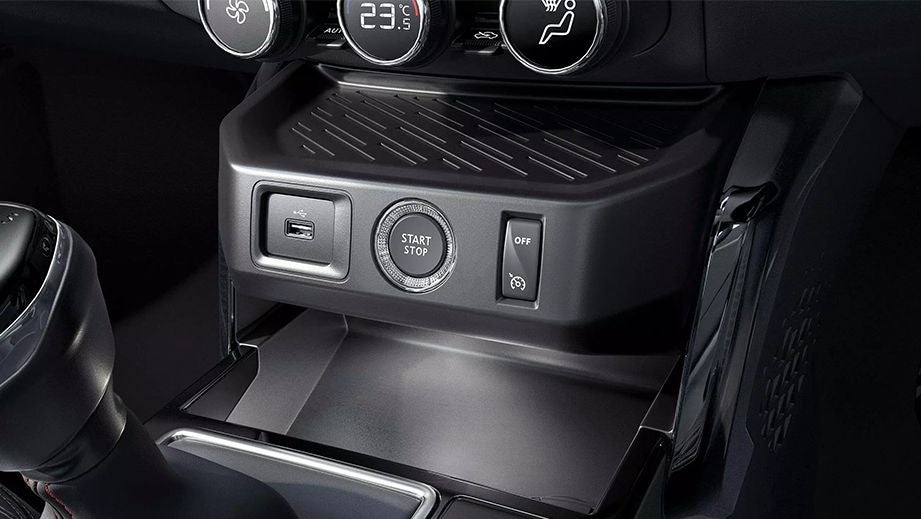 Center console controls of a Renault Kiger 2023-2024