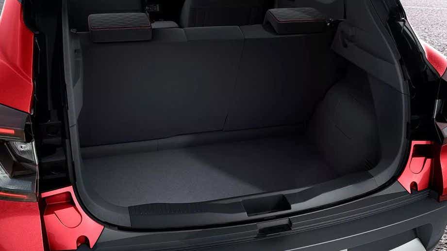 Boot space view of a Renault Kiger 2023-2024