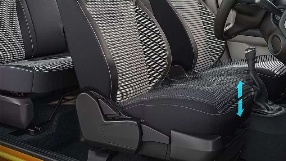 front seat adjustment of a Renault Triber 2019-2024