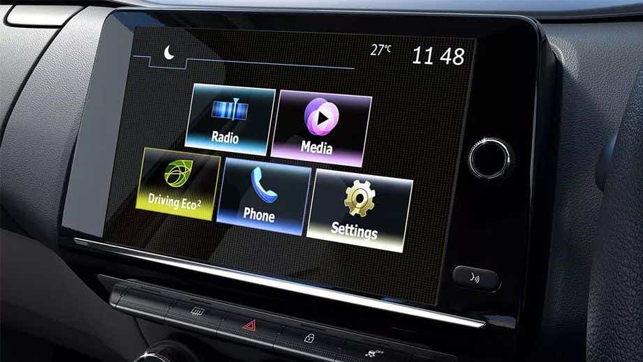infotainment screen interface of a Renault Triber 2019-2024