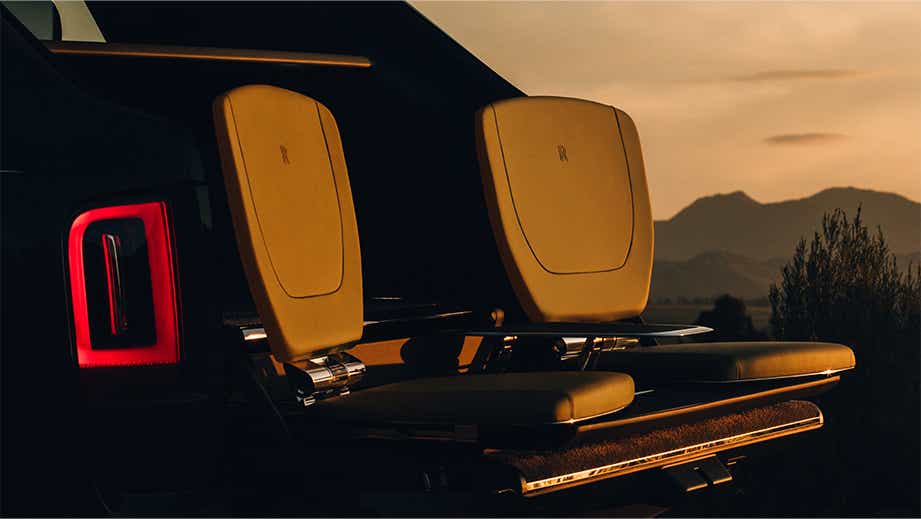 Bespoke rear tailgate seats of a Rolls-Royce Cullinan Series II