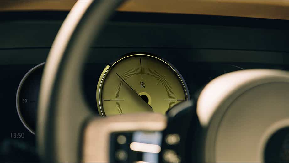 close-up of the dashboard gauge in a Rolls-Royce Cullinan Series II