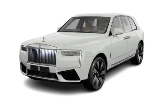 front three-quarter of a English White Rolls-Royce Cullinan Series II
