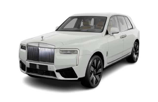 front three-quarter of a English White Rolls-Royce Cullinan Series II