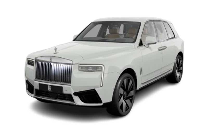 front three-quarter of a English White Rolls-Royce Cullinan Series II