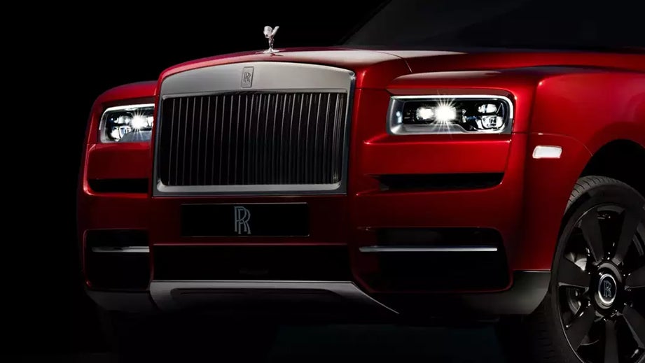 front view of a Rolls-Royce Cullinan
