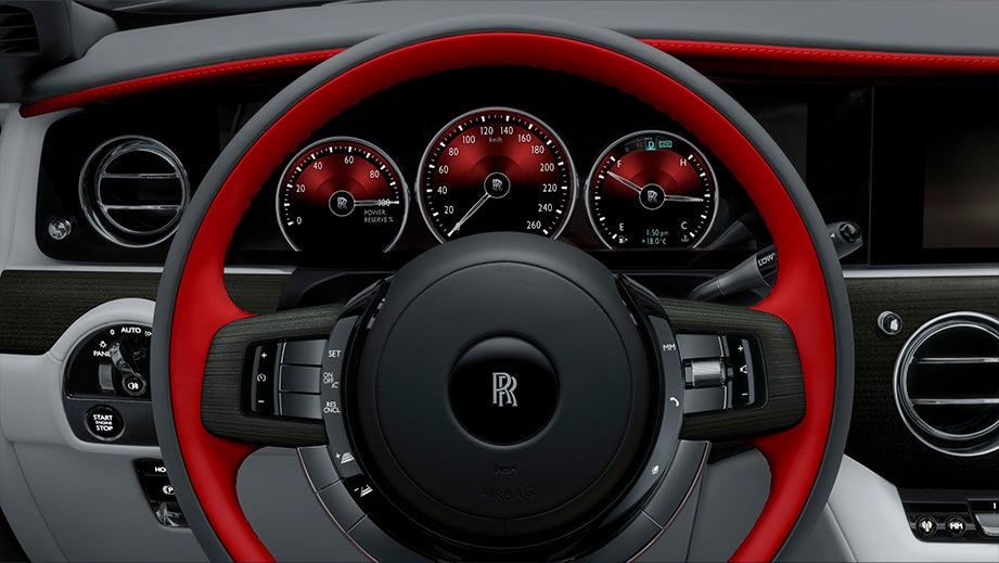 Steering wheel and dashboard of a Rolls-Royce Ghost