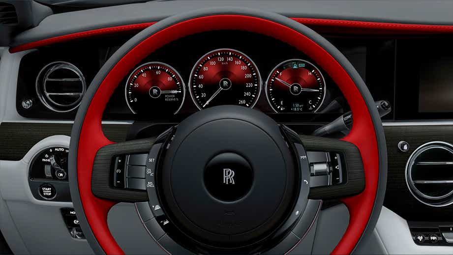 Steering wheel and dashboard of a Rolls-Royce Ghost