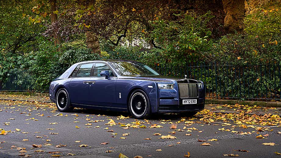 Front three-quarter of a Rolls-Royce Phantom